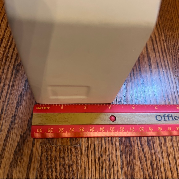 Hearth and Hand with Magnolia Cream Bud Vase NWT - Picture 6 of 8